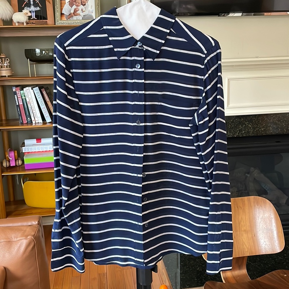 Equipment silk blouse.